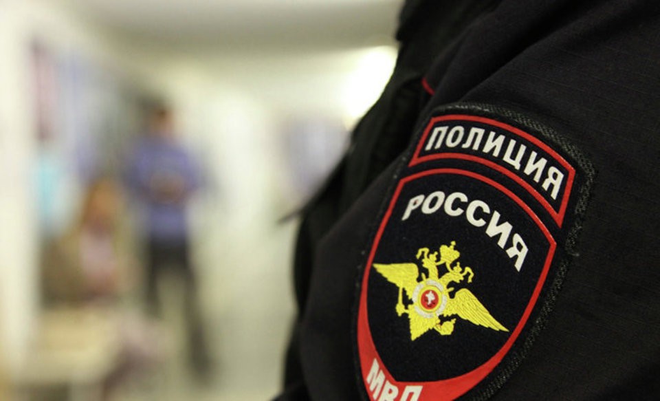 В Томске полиция задержала шантажировавших россиян интимными снимками напарников