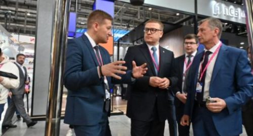 На Урале показали демонстратор двигателя для многоразовой ракеты