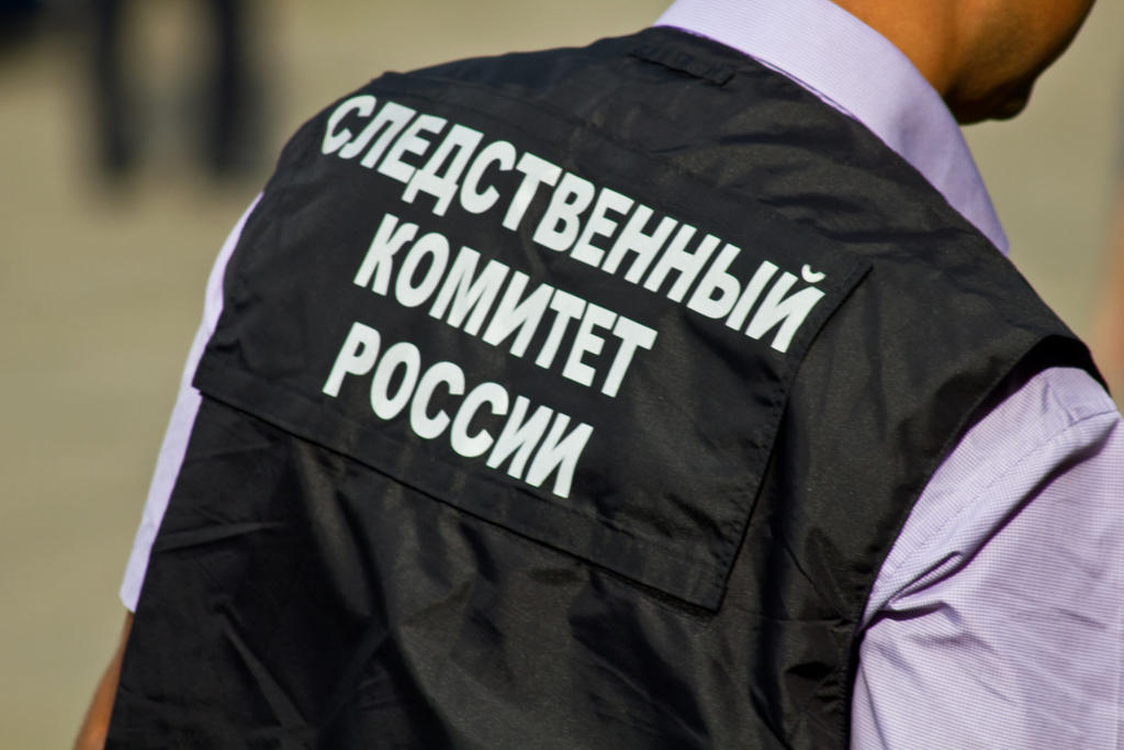 В Норильске двое мужчин спустились по балконам на два этажа, чтобы успеть на работу