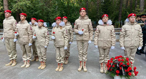 Стелу участнику Великой Отечественной войны открыли в Новосибирской области