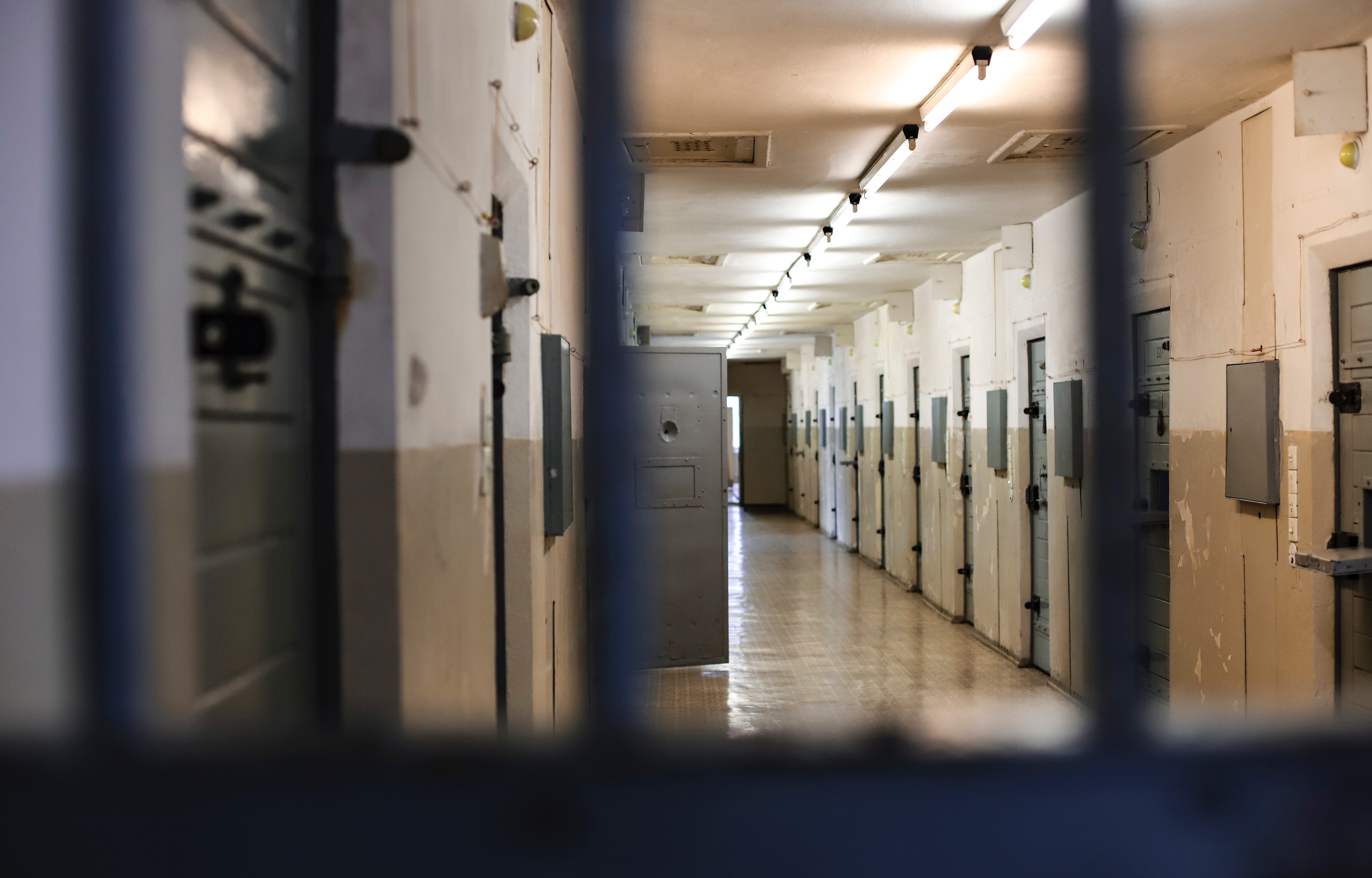 В Омске банда вымогала у бизнесмена 20 млн рублей под угрозой расправы