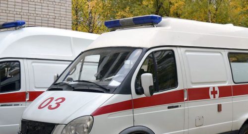 В Новосибирске скорая помощь отказалась забирать травмированного хоккеиста