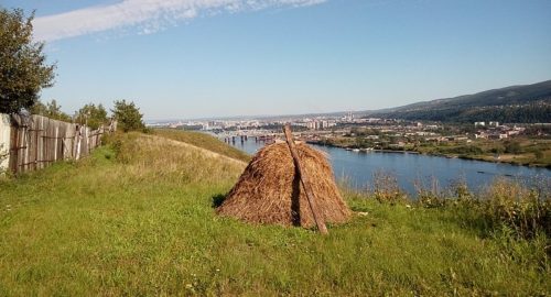 В Красноярске появится новое место для прогулок с качелями и шезлонгами в Академгородке