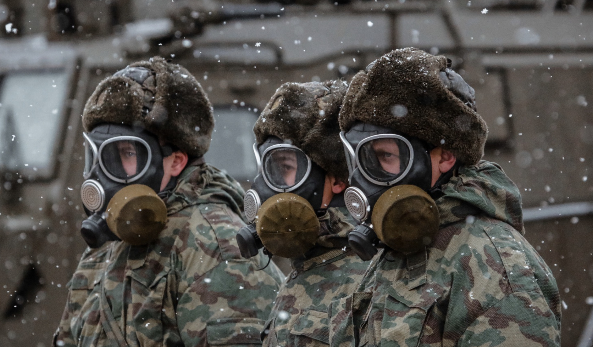 Военный эксперт Прохватилов призвал командиров навести порядок в военных частях СибФО