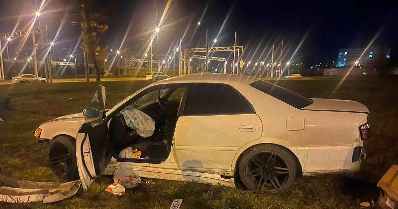 Объявленного в розыск виновника ДТП в Красноярске нашли в стоге сена