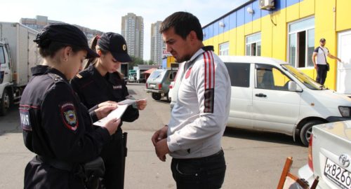 За один день из Новосибирска выдворили 53 нелегальных мигрантов
