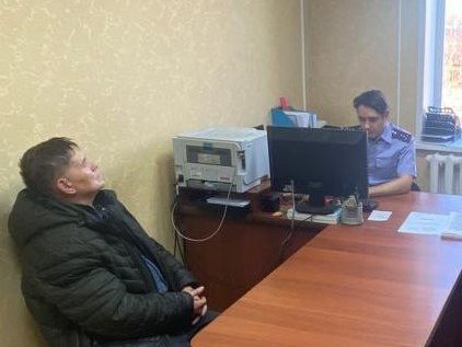 Экс-депутата из Новосибирской области, сбившего ребёнка, лишили водительских прав
