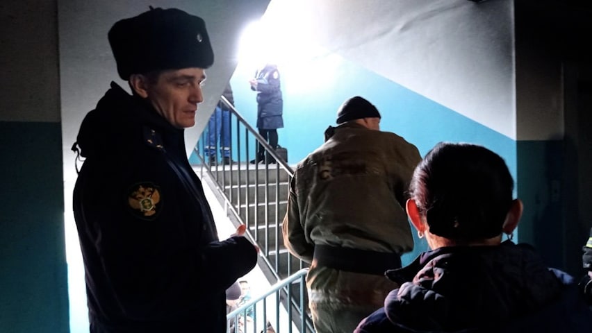 Взрыв газового балона в квартире Новосибирска произошел в результате ремонта холодильника