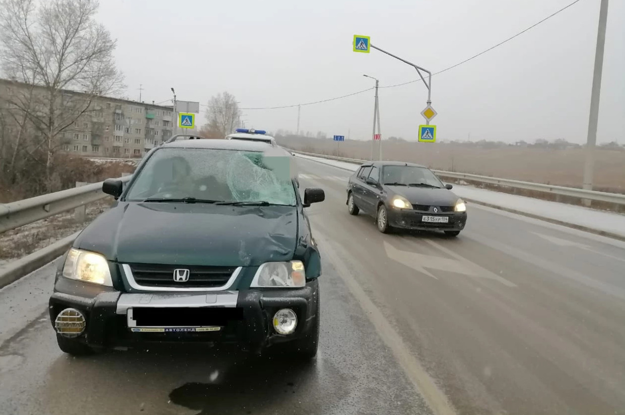 Мама вела детей в сад: появилось фото с места аварии, где погибла двухлетняя девочка