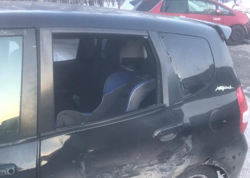 ДТП с вылетевшими из машины детьми в Красноярске устроил таксист