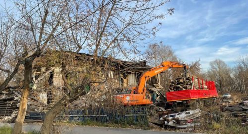 Тюменские власти объяснили причину сноса домов в селе Казанское