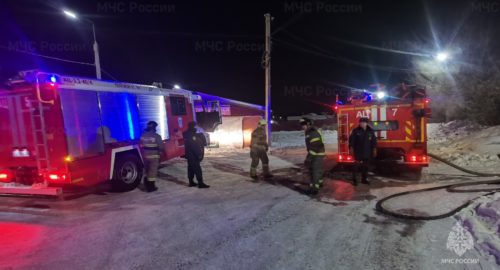 Под Иркутском при пожаре в жилом доме погибли пять человек