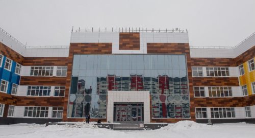 Дети и сотрудники Академического лицея в Томске были эвакуированы из-за сработавшей пожарной сигнализации