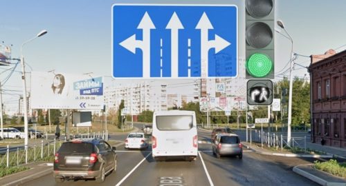 В Омске изменена схема движения в направлении метромоста