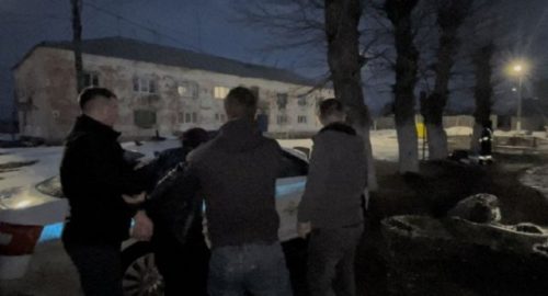 В Тельме полиция задержала пьяного хулигана с игрушечным пистолетом