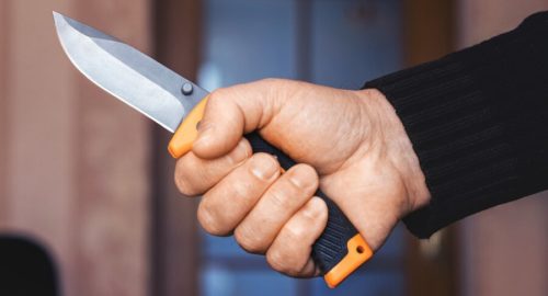 В Красноярском крае отец зарезал сына за напоминание об уходе из семьи