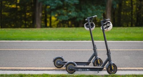 В Новокузнецке полиция штрафует родителей юных самокатчиков за нарушения ПДД