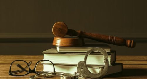 В Новосибирске рядового приговорили к восьми годам колонии за убийство незнакомого человека