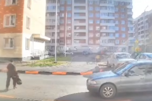В Тулуне 10-летний школьник попал под колеса автомобиля ВАЗ