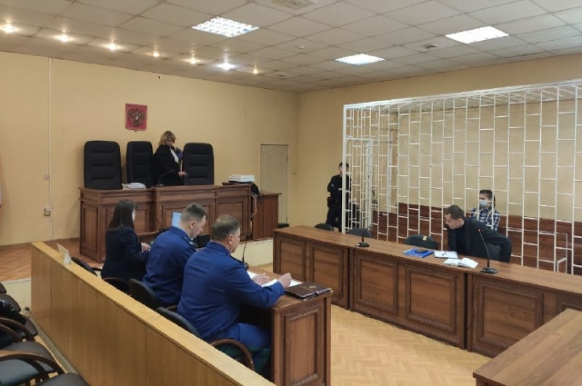 Мать Полины Дворкиной пытается взыскать с нее 10 млн рублей за убийство мужа
