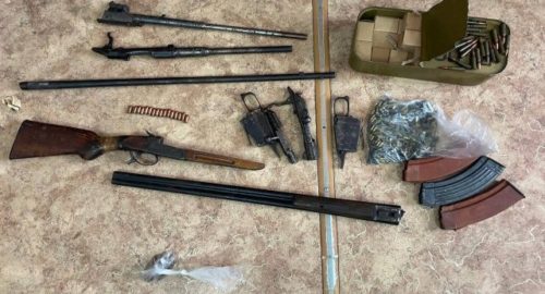 Мужчина из Назарово незаконно хранил в гараже более 1000 патронов и части оружия