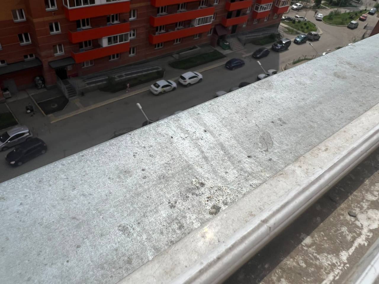 В Новосибирске подросток упал с 22 этажа и погиб