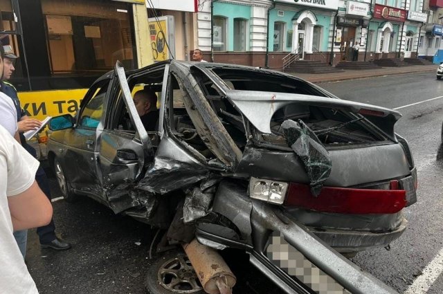 В Томске на проспекте Ленина произошло массовое ДТП