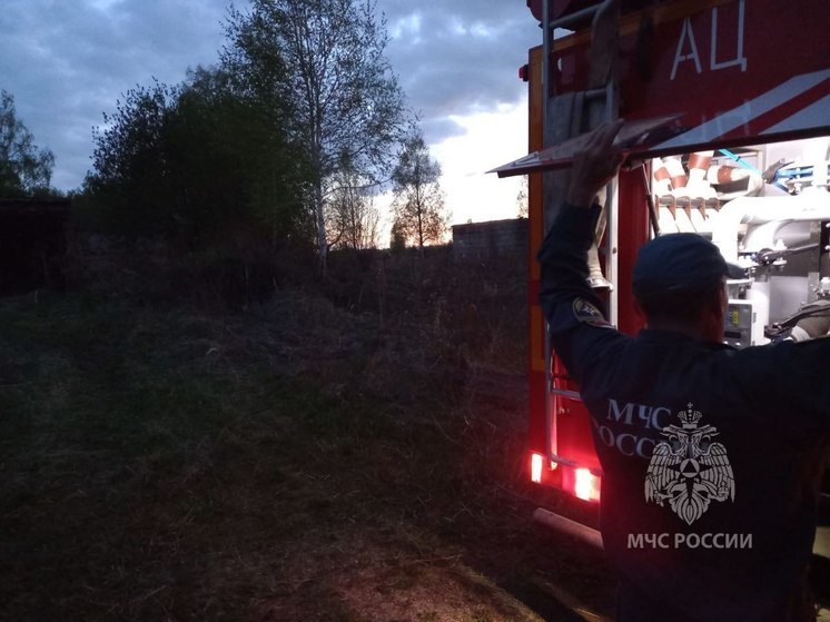 Во время пожара в частном доме в Красноярске погиб мужчина 