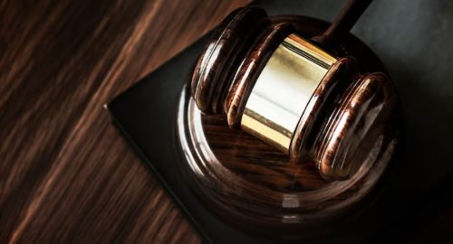 В Новосибирской области осудят подозреваемых за хищение маткапитала