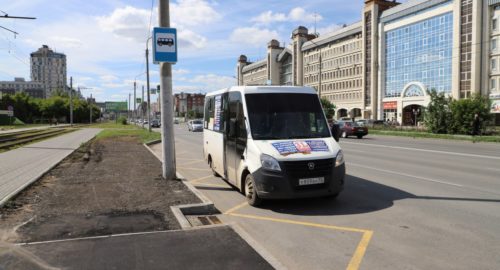Автобусное сообщение в поселке Омской области отменили на неопределенный срок