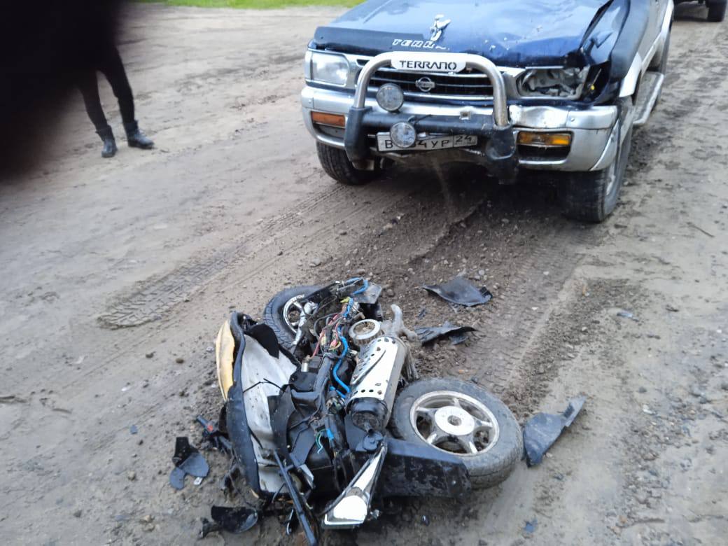 Под Красноярском пьяный автомобилист погубил 19-летнюю девушку и ребенка на мопеде