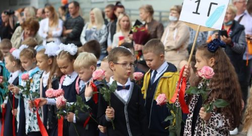 С 1 апреля в Новосибирской области стартует прием первоклассников в школы