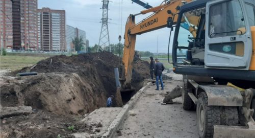 В Красноярске из-за коммунальной аварии жители десятков домов остались без воды