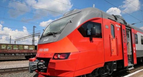 С 1 августа из Алтая до Новосибирска запустили новый электропоезд