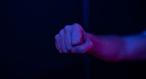 Очевидцы в Екатеринбурге рассказали подробности инцидента с избитой парой