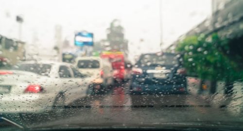 Многокилометровые пробки парализовали Иркутск перед праздниками