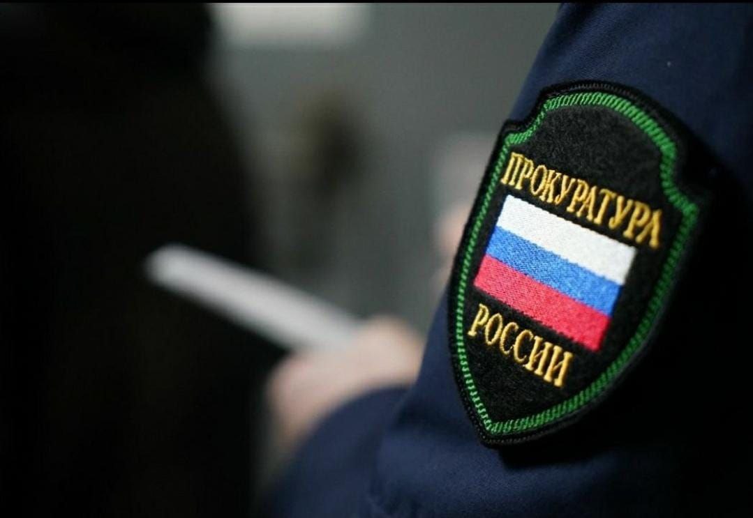 В Томске за возгорание крыши жилого дома осудят троих сотрудников подрядчика