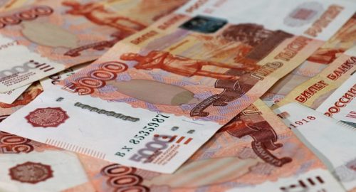 Туристов из Новосибирска возмутил хот-дог за 250 рублей на Алтае