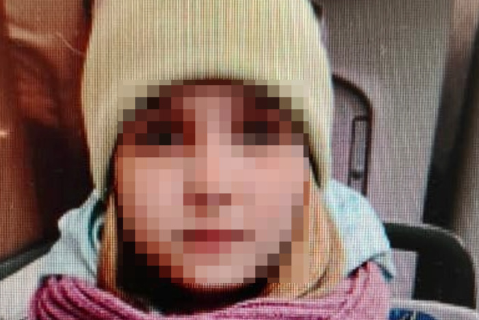 Пропавшую в Екатеринбурге 13-летнюю школьницу нашли живой