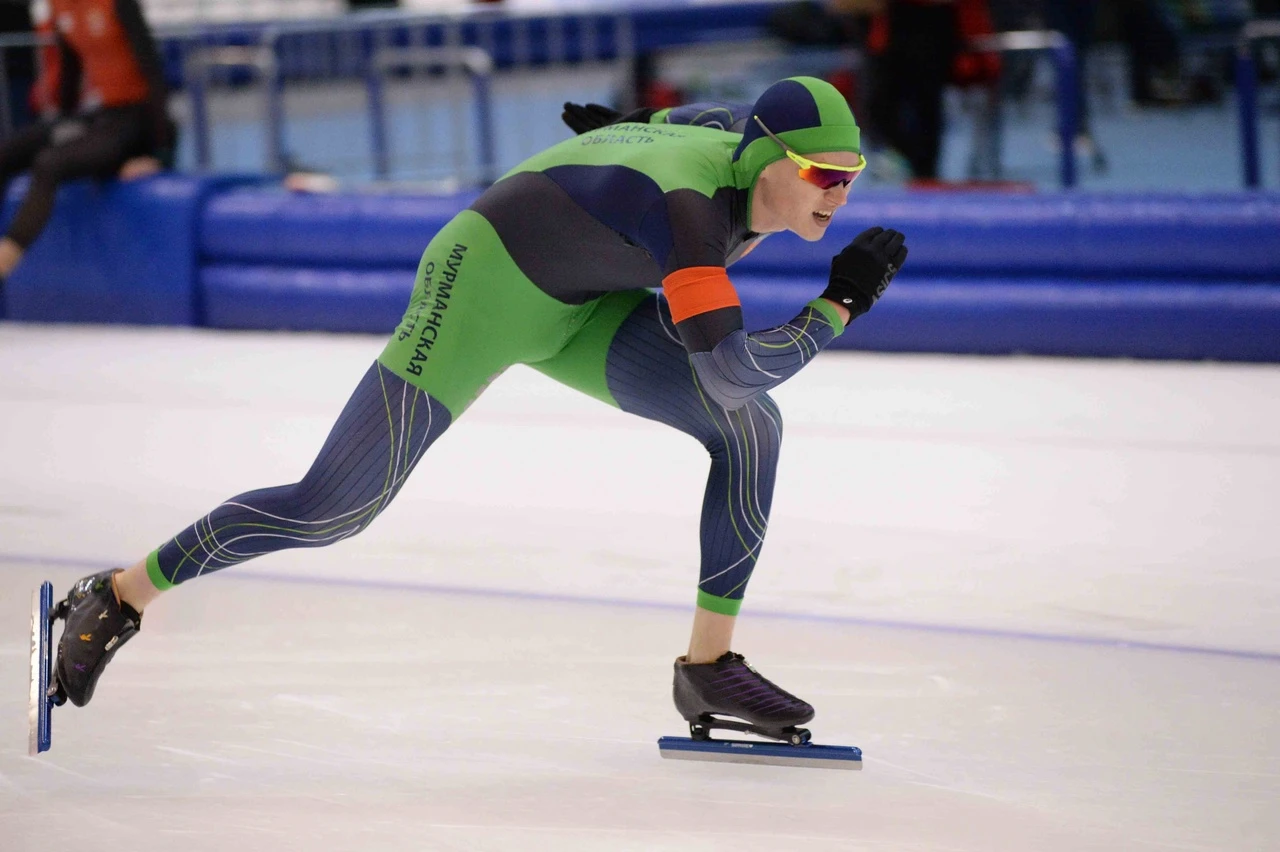 Иркутянин Захаров стал чемпионом России по конькобежному спорту