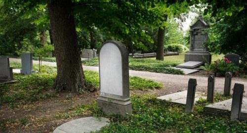 Тело умершего в Индонезии бийчанина не подлежит захоронению