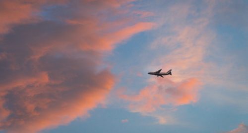 Центробанк дал комментарий по поводу роста цен на авиабилеты в Новосибирске