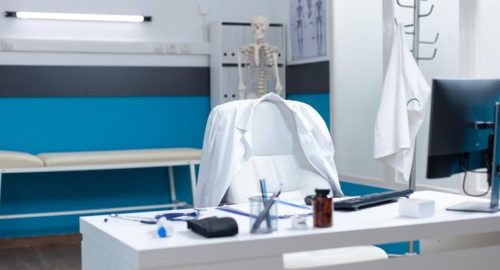 В Новосибирске установили график работы поликлиник в праздничные дни