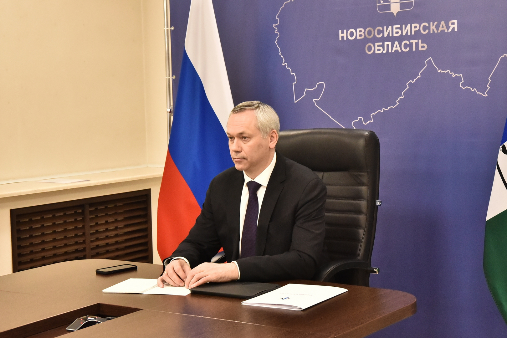 Травников раскритиковал игру хоккейного клуба «Сибирь»