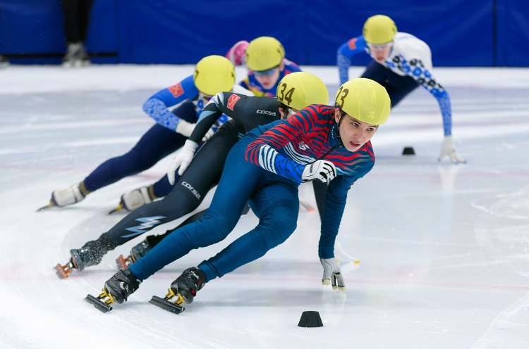 Омич Ситников выиграл «серебро» чемпионата России по шорт-треку