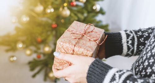 Жители Новосибирска, родившиеся 31 декабря, рассказали о дефиците гостей и подарков
