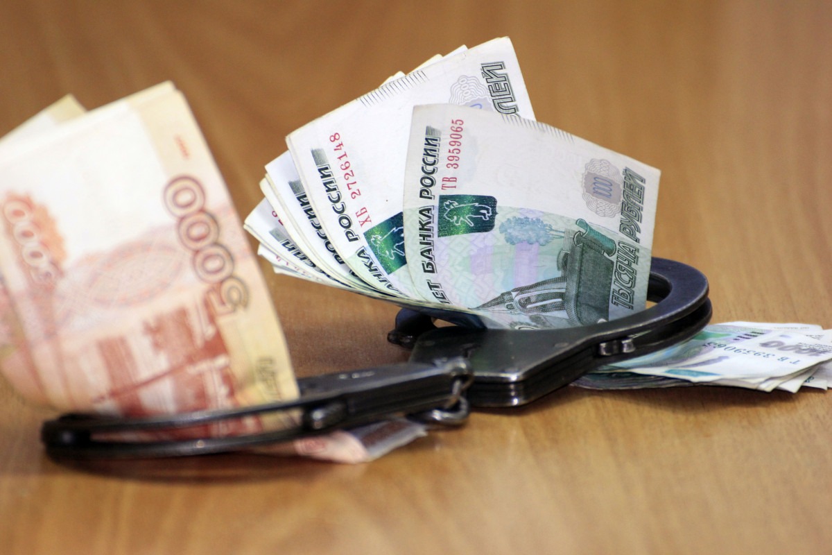 В Томской области за три года 9 студентов привлекли к ответственности за взятки