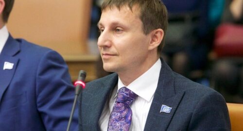 Красноярский депутат Глисков пожаловался на громкое радио в СИЗО