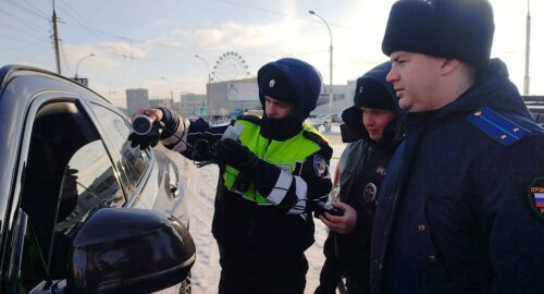 Водителя иномарки в Иркутской области привлекут к ответственности за тонировку стекол