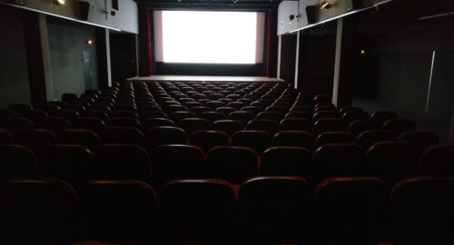 Под открытым небом в Омске организуют кинофестиваль о Великой Победе